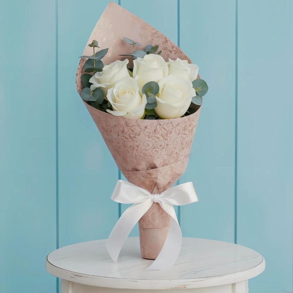 Букет цветов из: Розы в Пашию