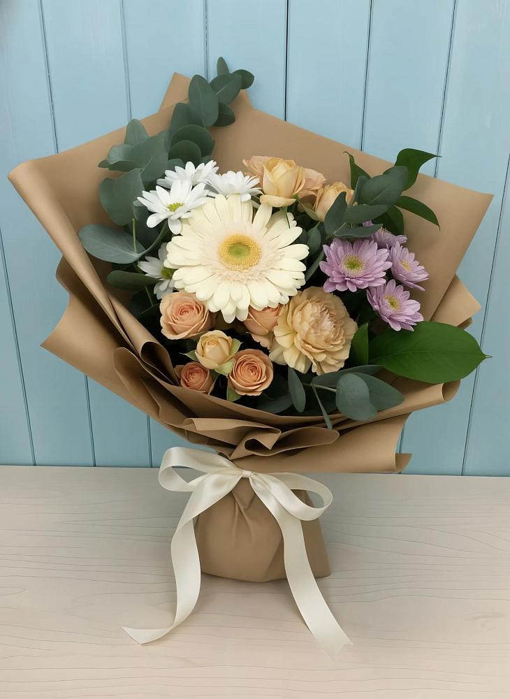 Букет цветов из: Герберы и Хризантемы в Пашию