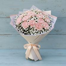 Букет цветов из:  Гвоздики в Пашию