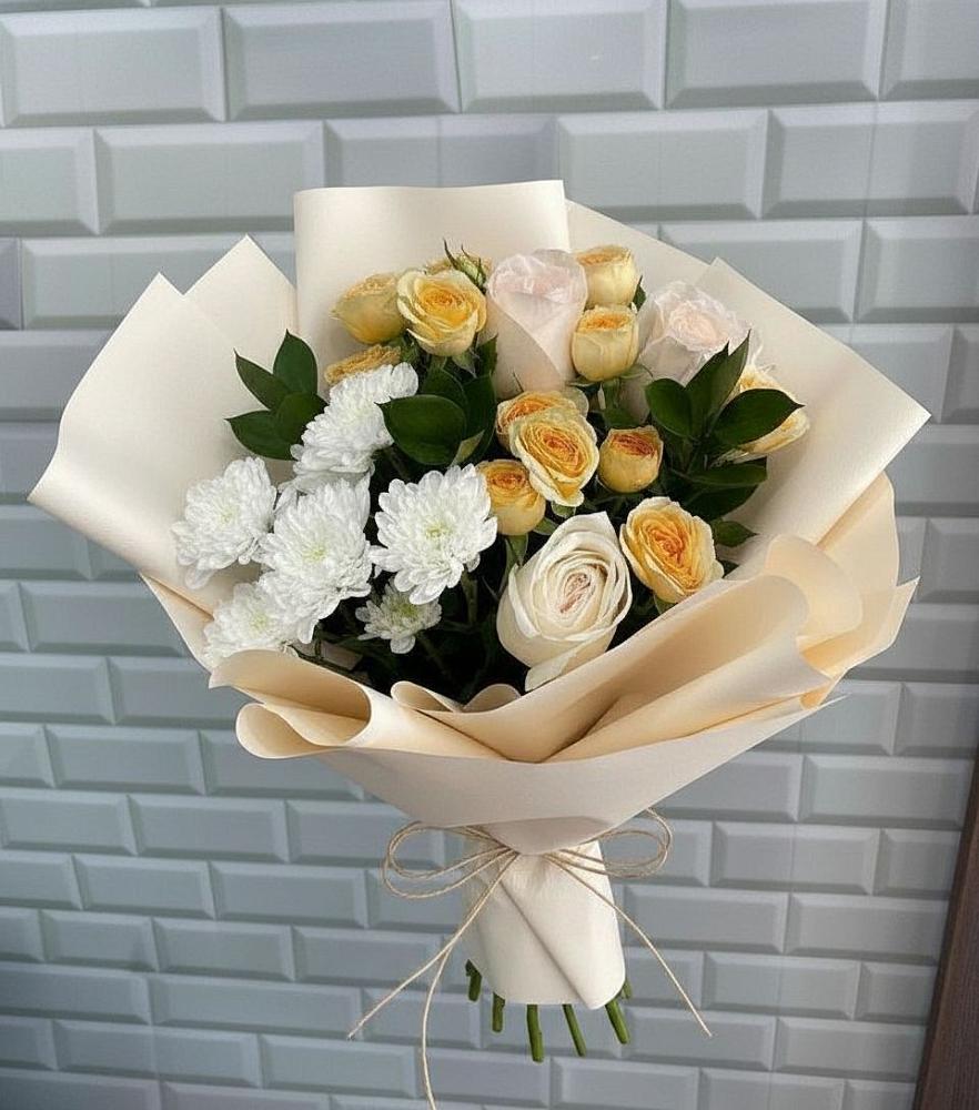 Букет цветов из: Розы и Хризантемы в Пашию