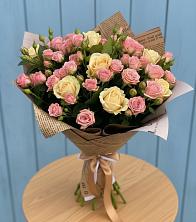 Букет цветов из:  Розы в Пашию