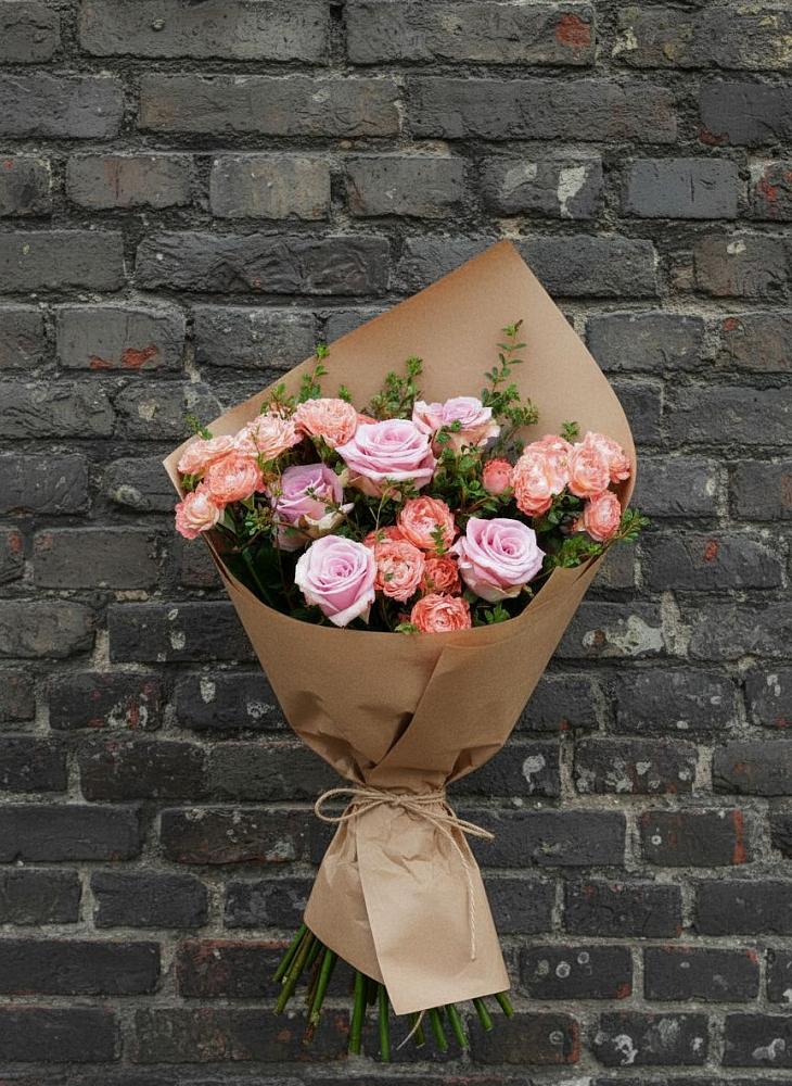 Букет цветов из: Розы в Пашию