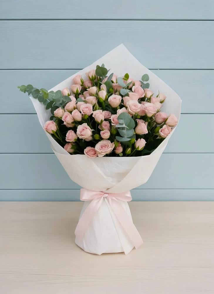 Букет цветов из: Розы в Пашию