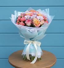 Букет цветов из:  Хризантемы и Розы в Пашию