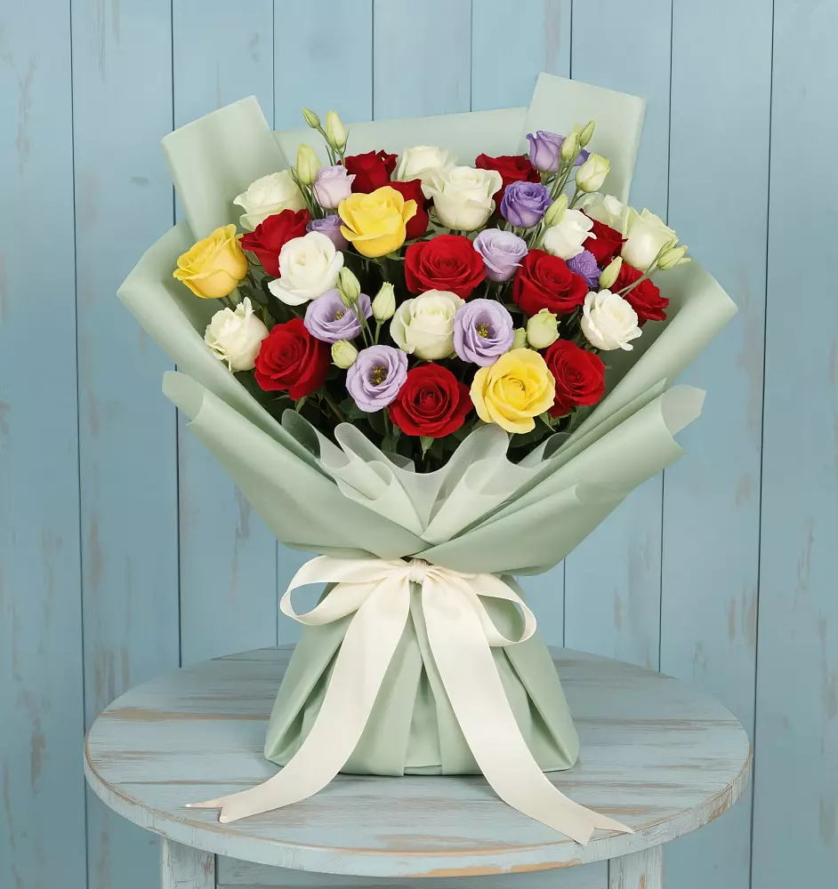 Букет цветов из: Розы в Пашию