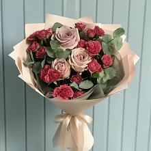 Букет цветов из:  Гвоздики и Розы #REPLACE_PRED# Пашию
